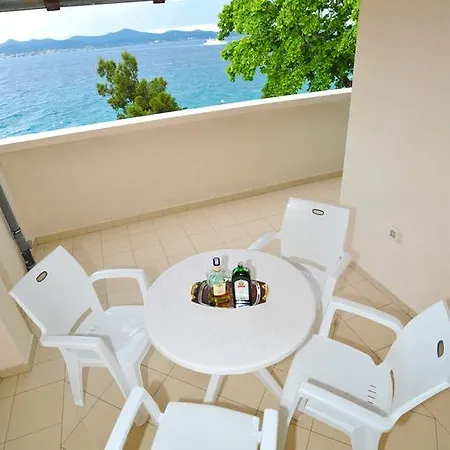 Appartamento Riva With Sea View Zara