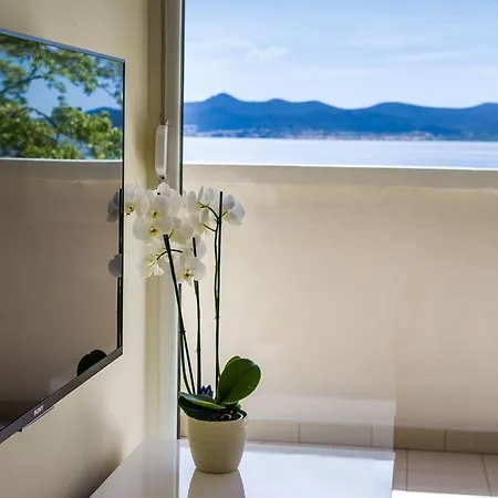 Appartamento Riva With Sea View Zara